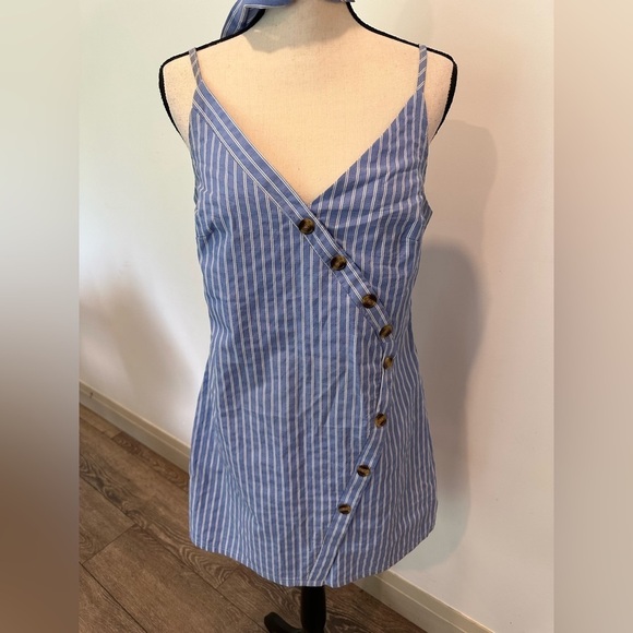 Zaful Striped blue and white L dress tunic top straps  and belt EUC - Picture 4 of 12